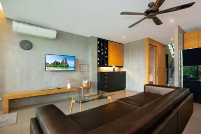 Private & Modern 4BR Pool Villa Otero, 3 Levels of Comfort with Greenery Views, Kamala – 사진 11